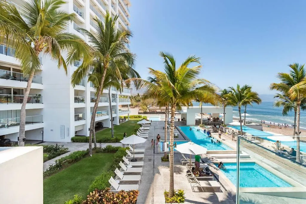 Harbor 7010 By Moikkarentals Beachfront 600Mb Wifi Puerto Vallarta 0*,  Mexico